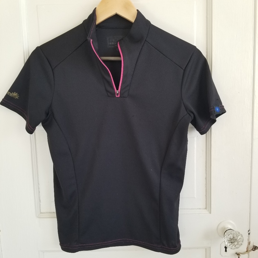 Irideon short sleeve, 1/4 zip mock neck, sun shirt, black, small